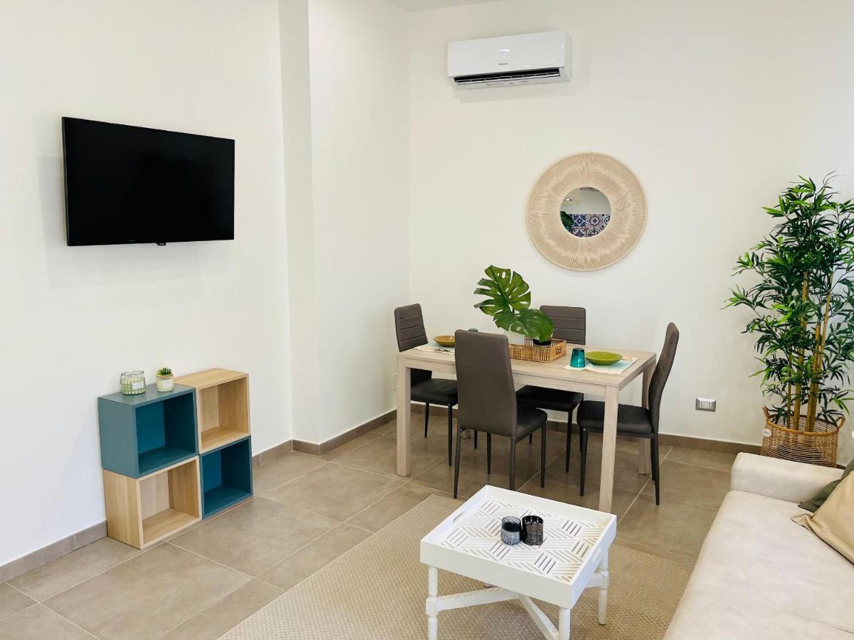 Apartament On The Sea And With Swimming Pool Таормина Экстерьер фото